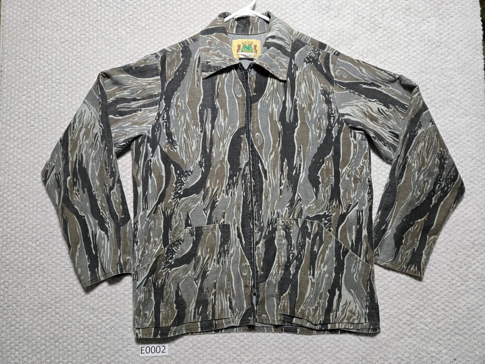 Vintage IDEAL Camouflage Button Up Jacket / Heavy Shirt ~ Men’s Large ~ Pockets